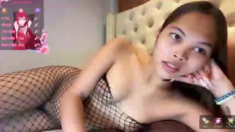 hottie_carlinexx online show from April 2, 2026, 6:00 am