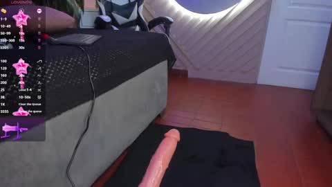   2pm - 9pm GMT-5 online show from March 5, 2025, 2:14 am