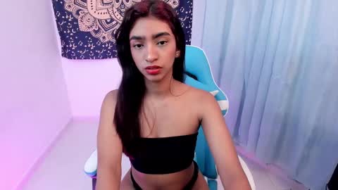 Veronica independent model online show from March 1, 2025, 12:23 pm