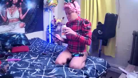 Snapshot of hottiefreckles chatting on December 9, 2024, 1:29 am Tokyodagoddess online show from December 9, 2024, 1:29 am