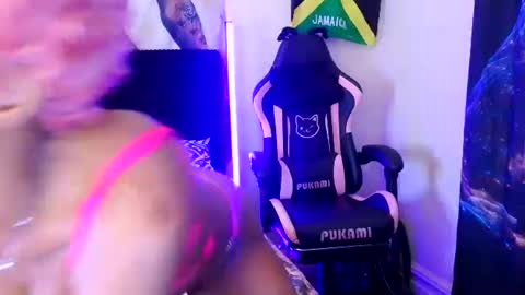 Snapshot of hottiefreckles chatting on October 4, 2025, 3:37 am Tokyodagoddess online show from October 4, 2025, 3:37 am