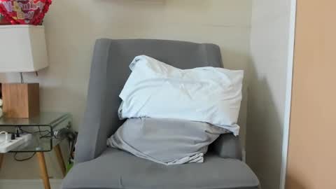 Jane online show from February 28, 2025, 7:48 am