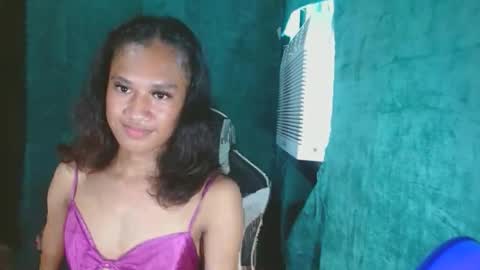 Snapshot of hottiest_luna chatting on May 15, 2026, 2:29 am hottiest_luna online show from May 15, 2026, 2:29 am