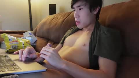 hottiewithabody101 online show from September 15, 2025, 9:42 am