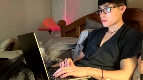 hottiewithabody101 online show from March 29, 2026, 12:43 am