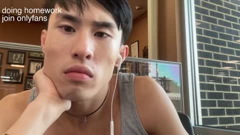 Snapshot of hottiewithabody101 chatting on July 6, 2026, 8:00 pm hottiewithabody101 online show from July 6, 2026, 8:00 pm
