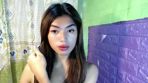 zeah online show from November 12, 2025, 7:53 am