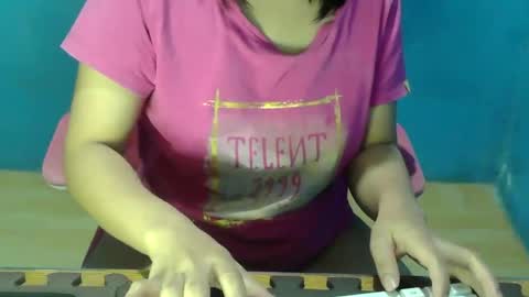 hottypinay300716 online show from March 13, 2026, 8:15 pm