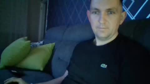 Snapshot of hotuk86 chatting on February 21, 2025, 9:54 pm hotuk86 online show from February 21, 2025, 9:54 pm