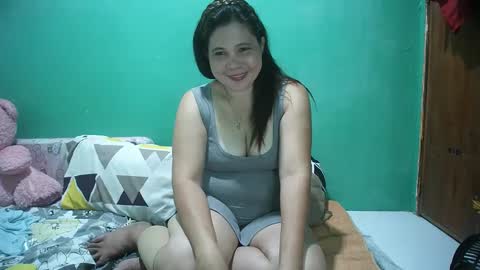 hotwetmommaxxx online show from January 11, 2025, 2:09 am