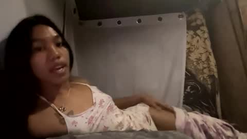 Pretty Maxine online show from March 24, 2026, 5:51 pm