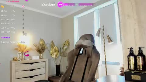 Snapshot of hotyplays chatting on June 29, 2026, 1:33 pm Susan online show from June 29, 2026, 1:33 pm