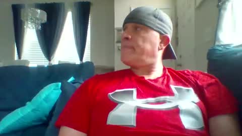 hotyummycock69 online show from January 14, 2026, 4:01 pm