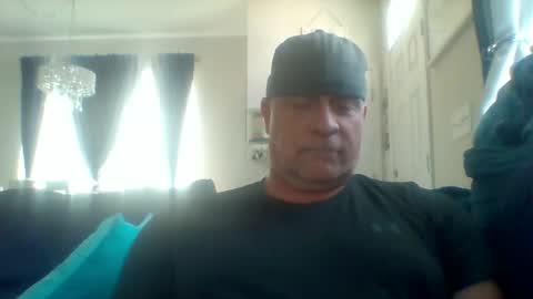 hotyummycock69 online show from April 24, 2026, 3:47 pm