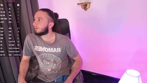 House Of Friends online show from January 21, 2025, 3:10 pm