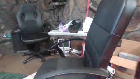 Snapshot of houstonbored chatting on November 13, 2025, 10:19 pm houstonbored online show from November 13, 2025, 10:19 pm