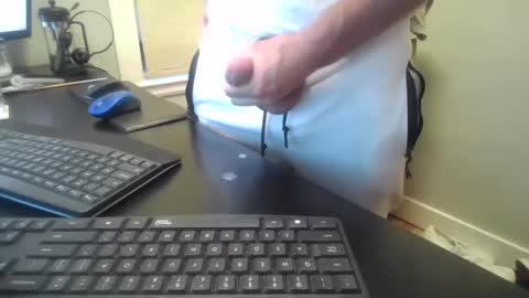 hoverday online show from September 25, 2025, 9:18 pm