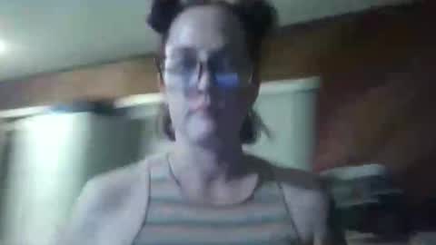 Snapshot of howdoyoulikeit87 chatting on May 26, 2026, 2:51 am howdoyoulikeit87 online show from May 26, 2026, 2:51 am