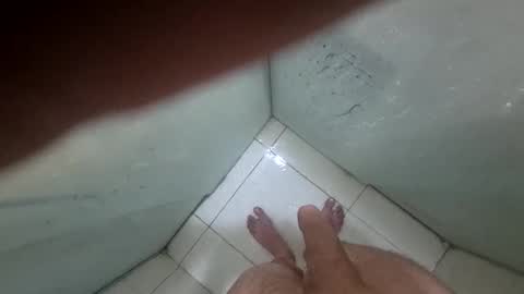 Snapshot of hricieri chatting on December 18, 2025, 12:27 am Henrique online show from December 18, 2025, 12:27 am