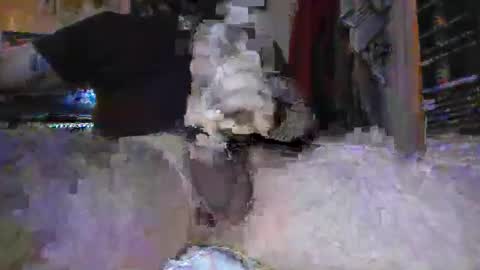 hrnyymff online show from November 28, 2025, 3:53 am