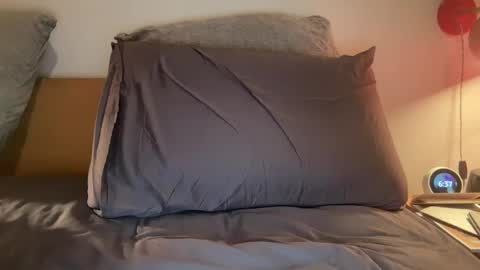 hry4youchat online show from February 1, 2025, 2:37 am