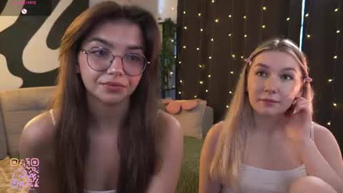 Snapshot of huba_booba chatting on June 26, 2026, 7:24 am Diane online show from June 26, 2026, 7:24 am