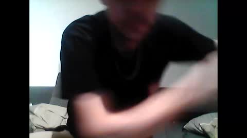 Snapshot of hubikush22 chatting on December 16, 2024, 5:54 pm hubikush22 online show from December 16, 2024, 5:54 pm