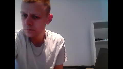 Snapshot of hubikush22 chatting on December 26, 2024, 8:18 am hubikush22 online show from December 26, 2024, 8:18 am