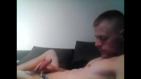 Snapshot of hubikush22 chatting on October 8, 2025, 5:54 pm hubikush22 online show from October 8, 2025, 5:54 pm