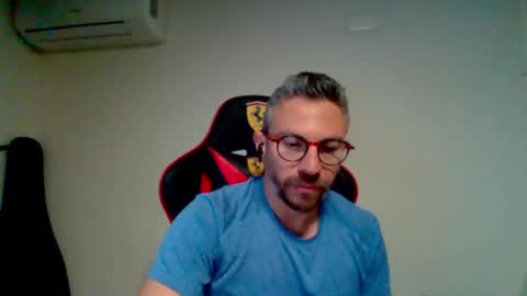 huge__cumshot online show from April 7, 2026, 4:51 pm