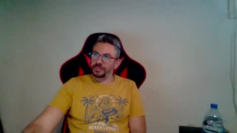 huge__cumshot online show from April 12, 2026, 2:22 pm