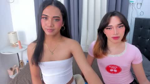 Snapshot of hugecock_pretty123 chatting on May 27, 2026, 9:01 pm hugecock_pretty123 online show from May 27, 2026, 9:01 pm