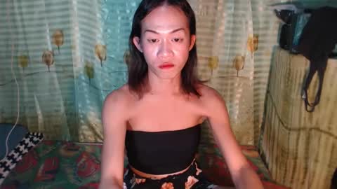 hugecockanna online show from September 14, 2025, 7:46 pm