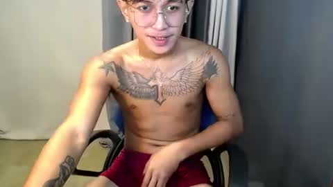 hugecockchristian online show from September 12, 2025, 8:36 am