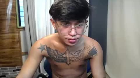 hugecockchristian online show from October 7, 2025, 7:49 am