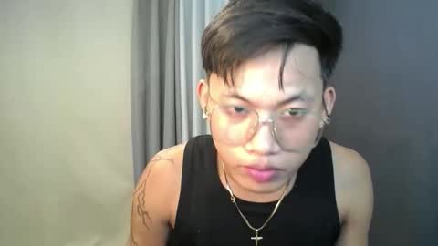 hugecockjames09 online show from September 22, 2025, 6:37 am