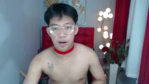 Snapshot of hugecockmiro chatting on February 2, 2025, 9:40 am hugecockmiro online show from February 2, 2025, 9:40 am