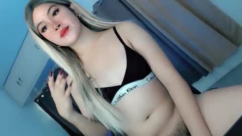 Yhanie online show from September 26, 2025, 10:47 pm