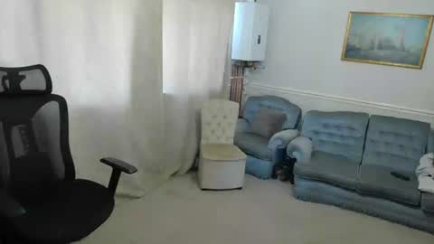 Snapshot of hugedick1965 chatting on June 23, 2026, 2:04 pm hugedick1965 online show from June 23, 2026, 2:04 pm