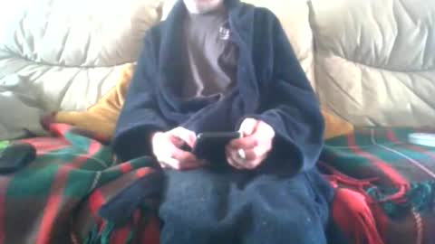 Snapshot of hugenob4u chatting on May 3, 2026, 2:23 pm hugenob4u online show from May 3, 2026, 2:23 pm