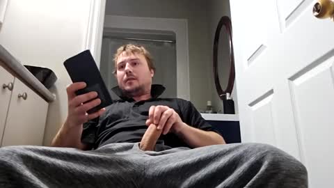 Huge mega monster Cumsplash online show from March 9, 2025, 6:11 pm