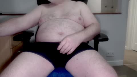 Huggie Bear online show from March 1, 2025, 8:34 am