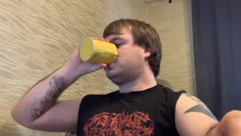 Snapshot of hugo__brad chatting on March 1, 2026, 1:24 pm Hugo online show from March 1, 2026, 1:24 pm