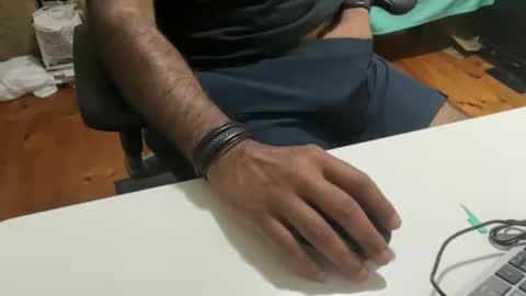 HunkyLover online show from January 17, 2026, 11:04 am