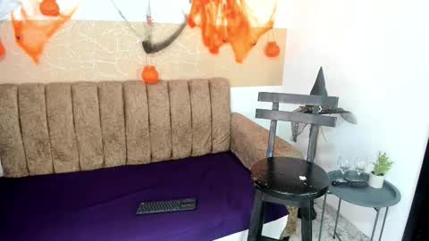 Snapshot of hugo_sexy80 chatting on November 2, 2025, 11:29 pm hugo_sexy80 online show from November 2, 2025, 11:29 pm