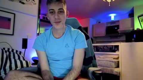 Hugo online show from January 4, 2025, 10:24 pm