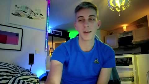 Hugo online show from January 14, 2025, 9:30 pm