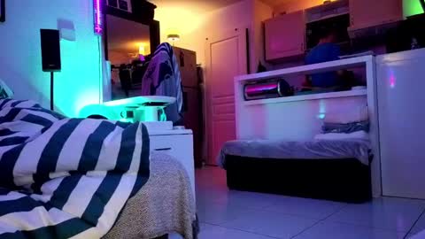 Hugo online show from January 16, 2025, 8:57 pm