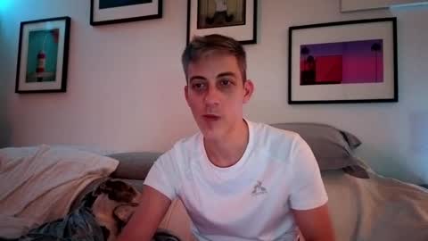 Hugo online show from January 27, 2025, 9:22 pm