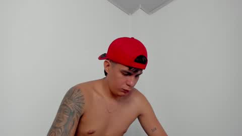 Hugo online show from February 8, 2025, 8:32 pm